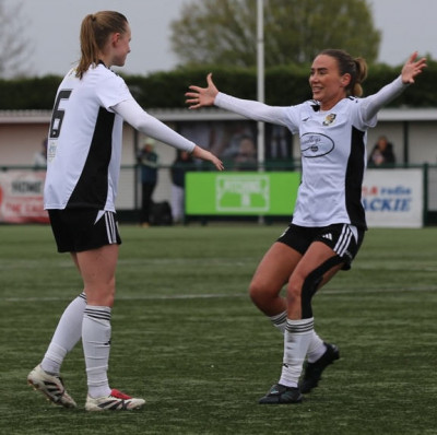 2025-2026 v Brentford Gabby celes Abbey's goal.jpg