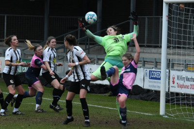 2022-23 - Lge Cup qtr-fin v Dulwich 3-1.jpg